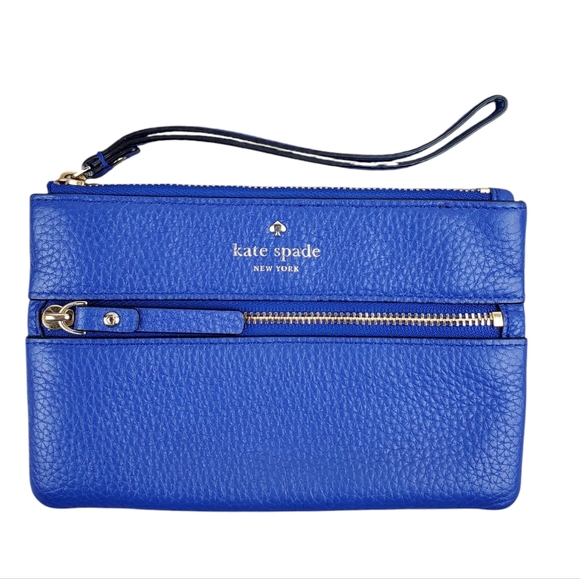 kate spade Handbags - KATE SPADE Cobble Hill Bee Pebbled Leather Zip Front Pocket Wristlet Wallet